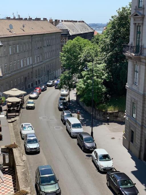 Classy Flat Next To Castle & View On Parliament Budapeste Exterior foto